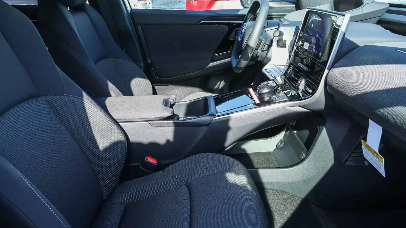 2025 Subaru Solterra JTMABABA3SA099274
