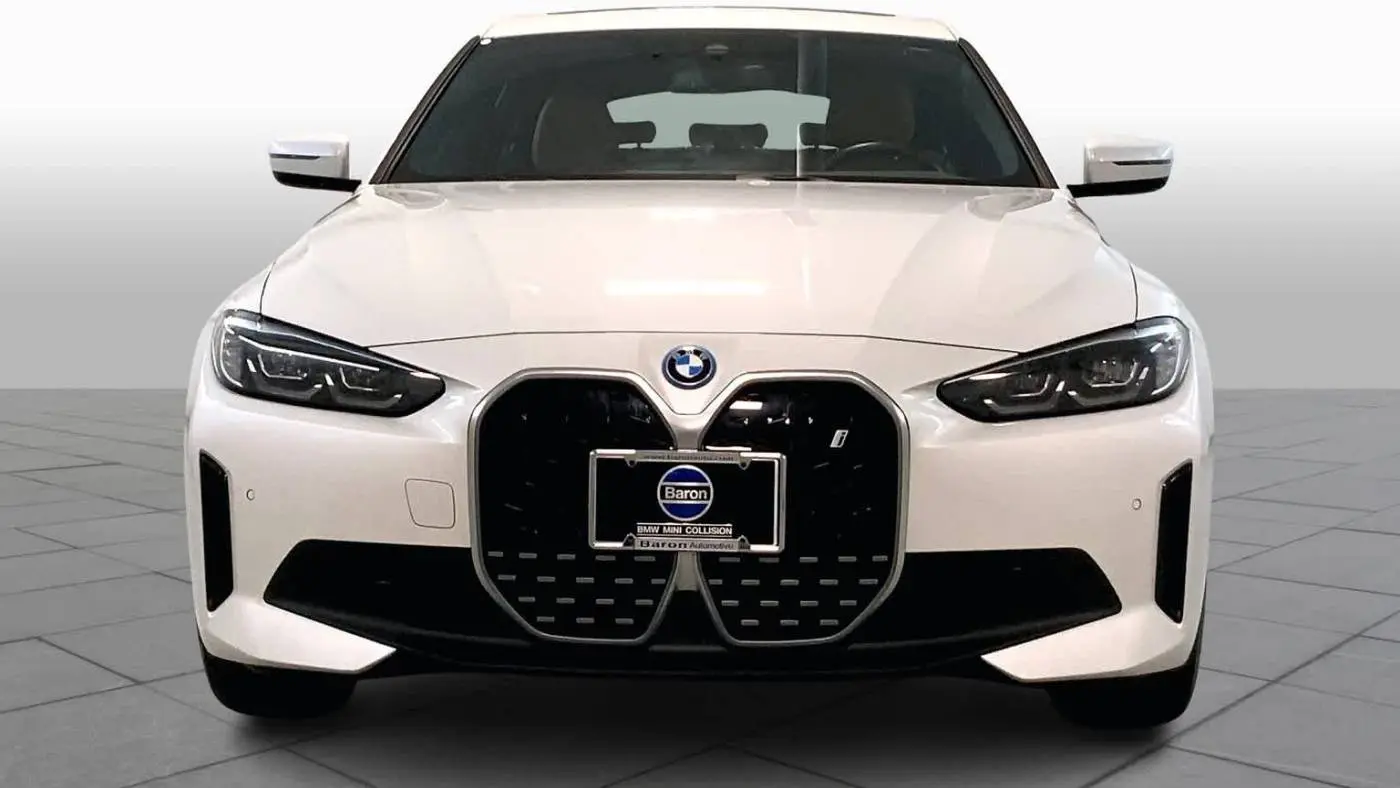 2023 BMW i4 WBY43AW03PFR28039