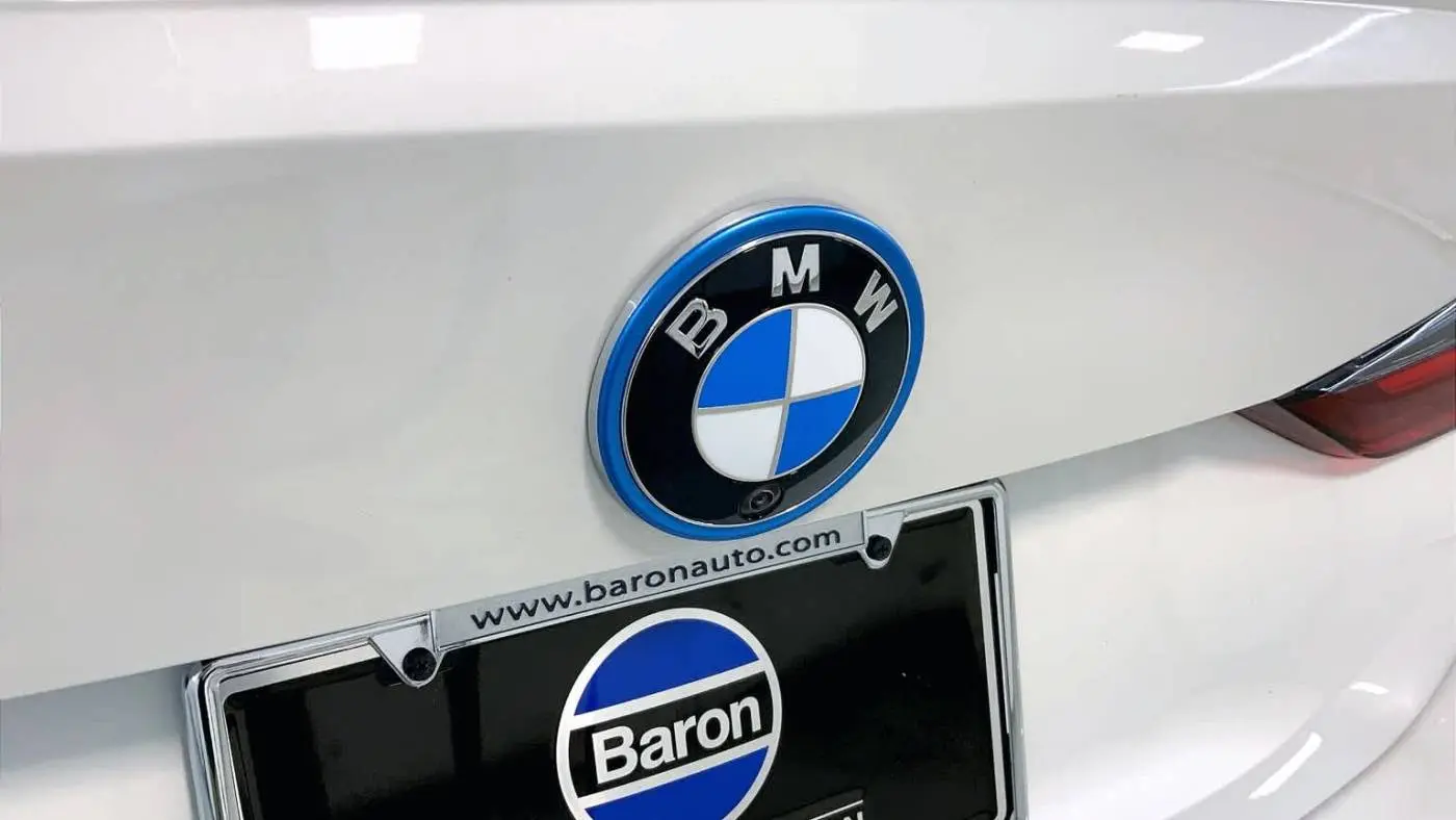 2023 BMW i4 WBY43AW03PFR28039