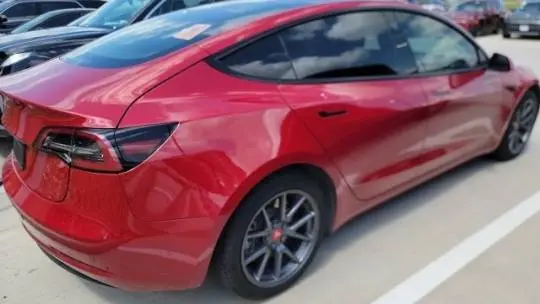 2023 Tesla Model 3 5YJ3E1EA3PF542825