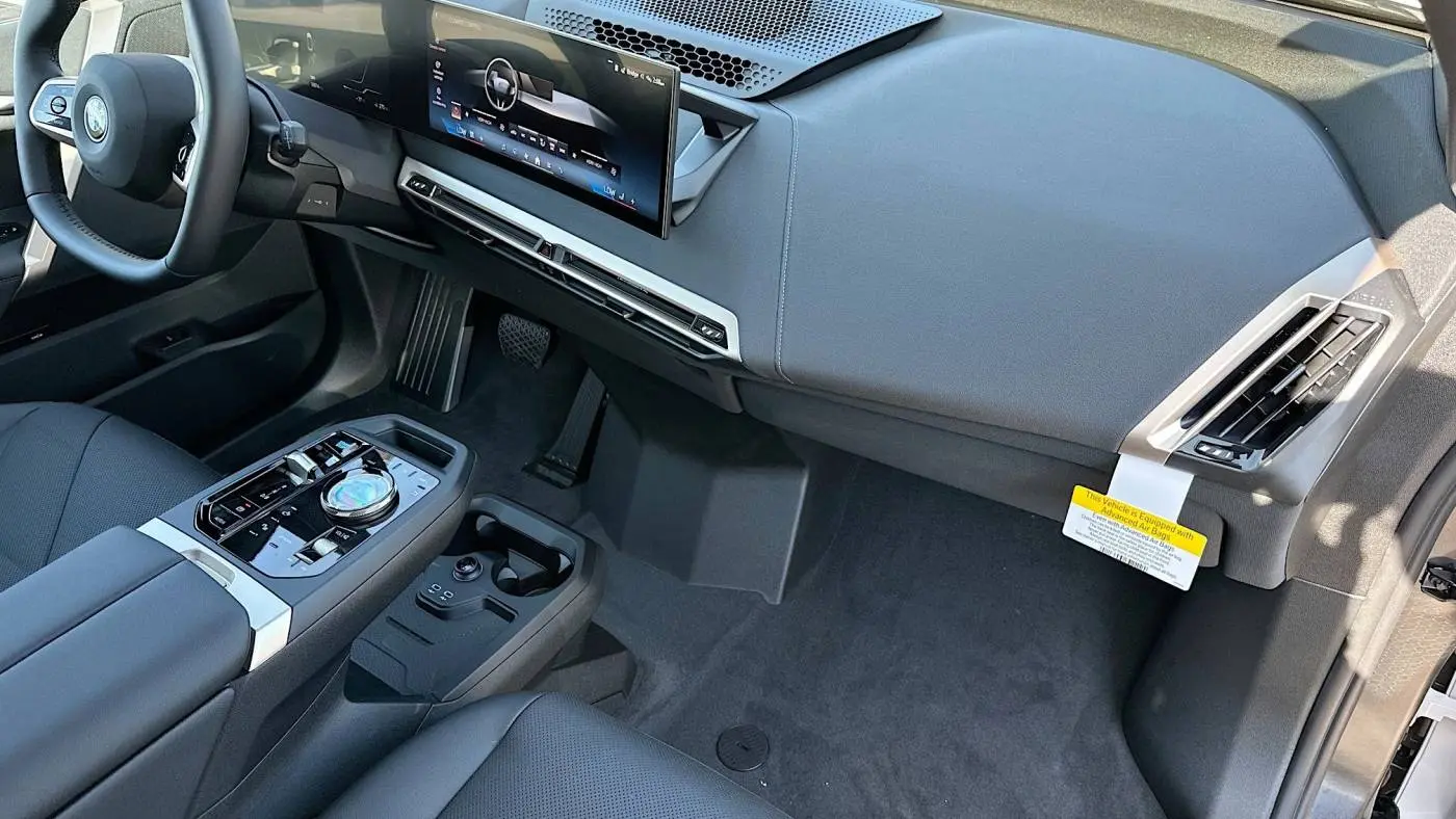 2025 BMW iX WB523CF0XSCU03988