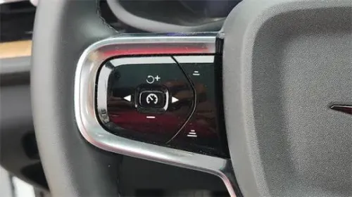 2022 Polestar 2 - Images - 15