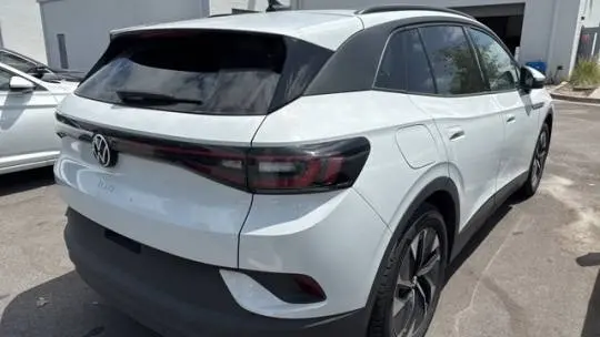2021 Volkswagen ID.4 WVGTMPE23MP044927