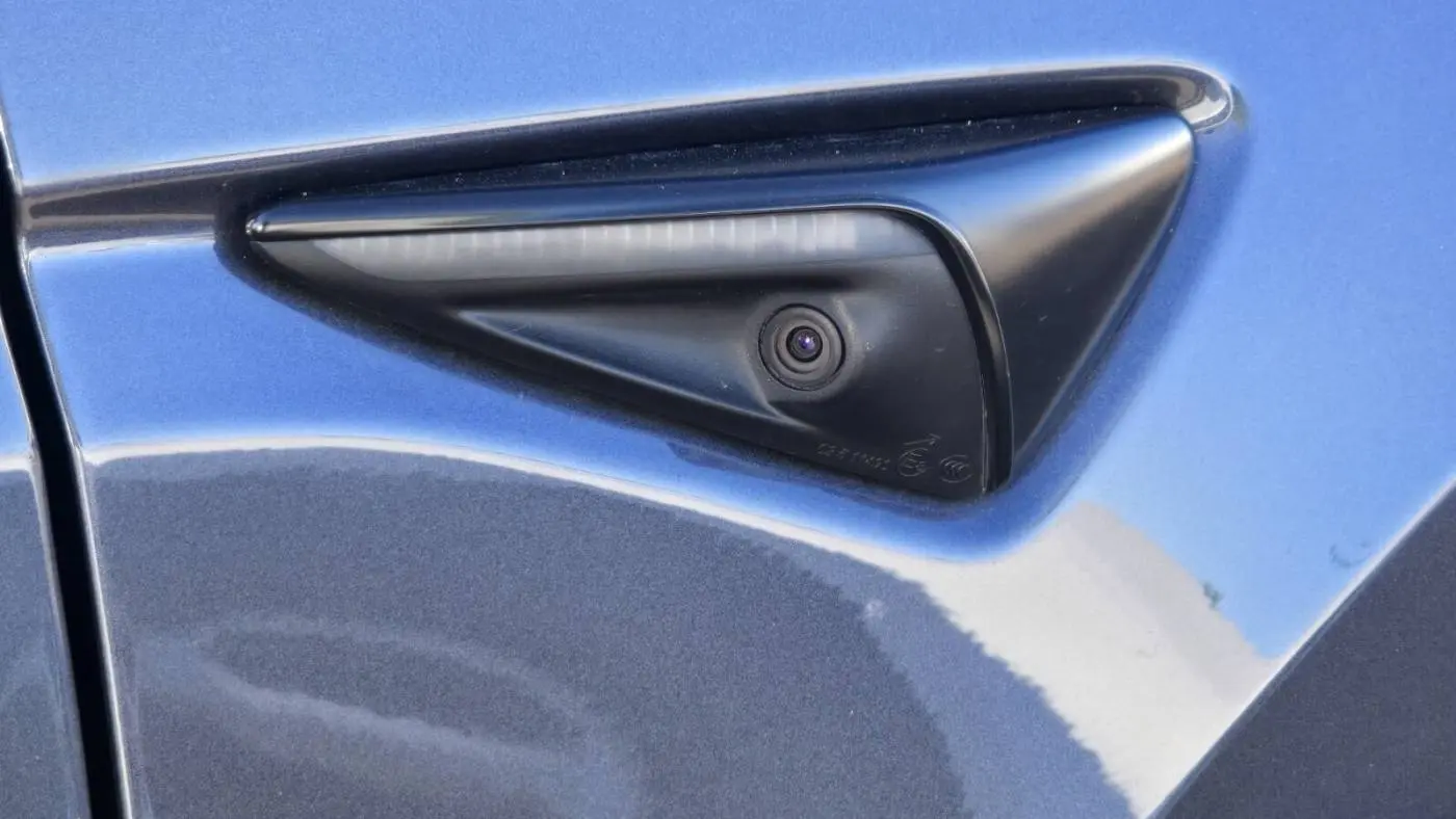 2021 Tesla Model Y 5YJYGDEE2MF248560