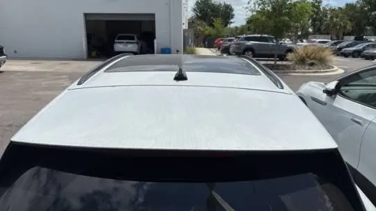 2021 Volkswagen ID.4 WVGTMPE23MP044927