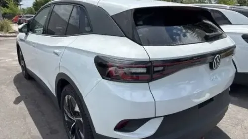 2021 Volkswagen ID.4 WVGTMPE23MP044927