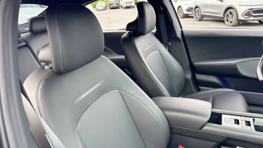 2023 Hyundai IONIQ 6 KMHM34AC3PA029016
