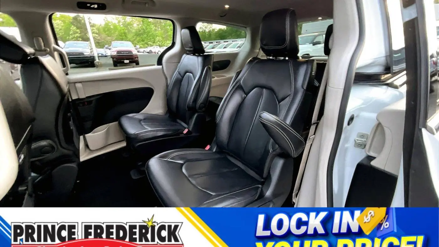 2023 Chrysler Pacifica 2C4RC1L74PR622422