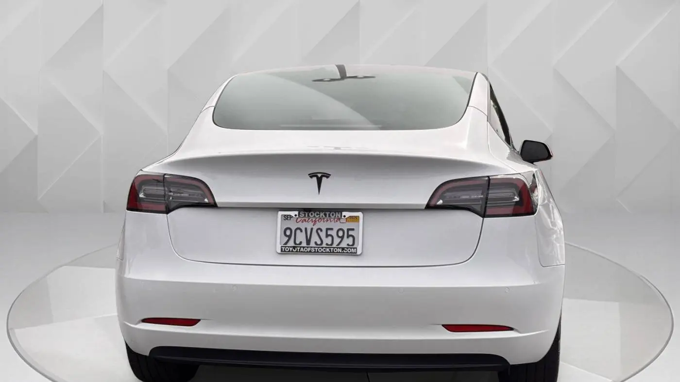 2022 Tesla Model 3 5YJ3E1EB1NF350938