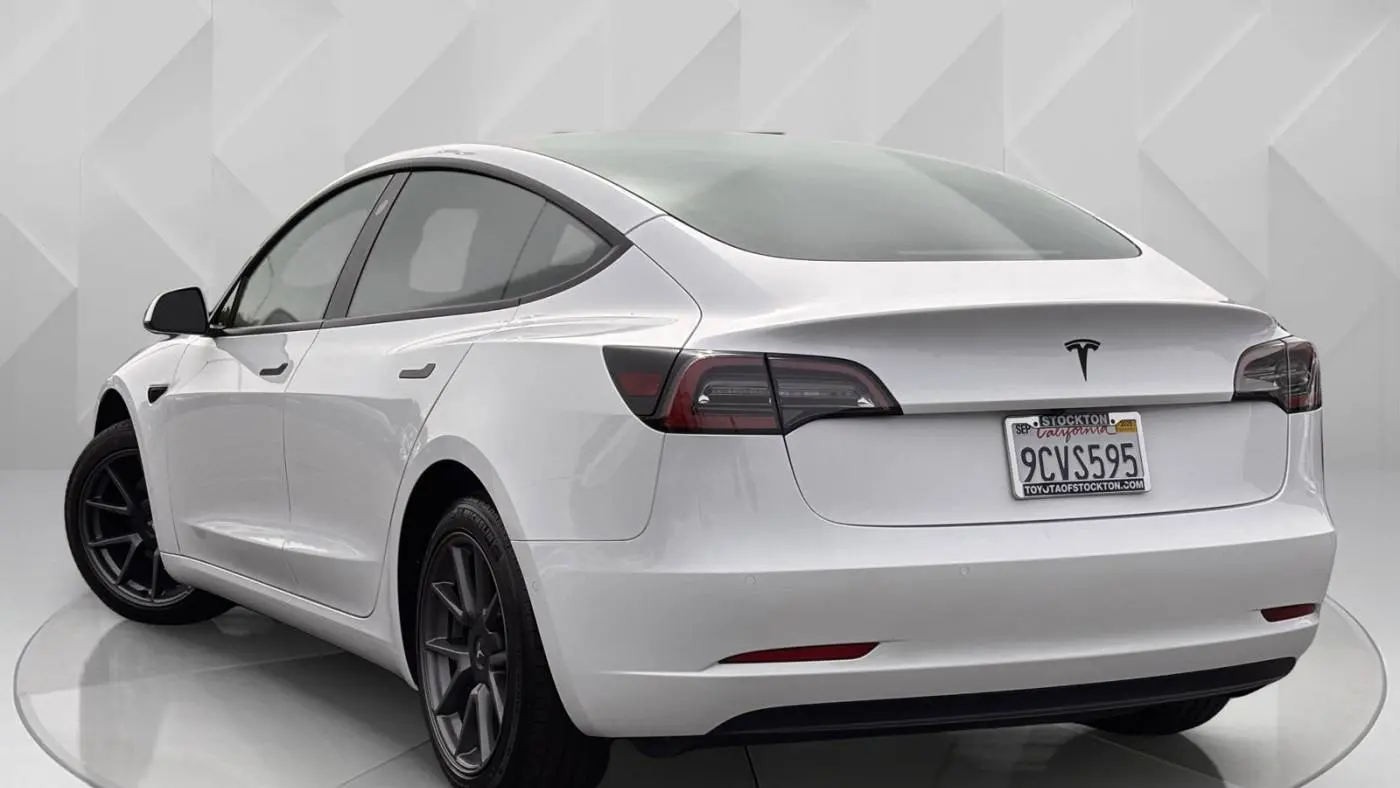 2022 Tesla Model 3 5YJ3E1EB1NF350938