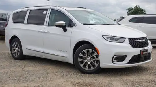2025 Chrysler Pacifica 2C4RC1N71SR574237