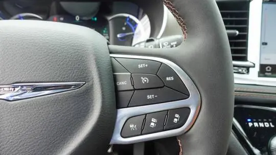 2025 Chrysler Pacifica 2C4RC1N71SR574237
