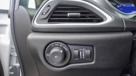 2025 Chrysler Pacifica 2C4RC1S77SR550044
