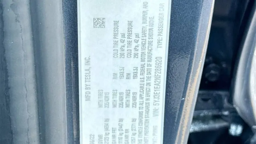 2022 Tesla Model 3 5YJ3E1EA2NF286920