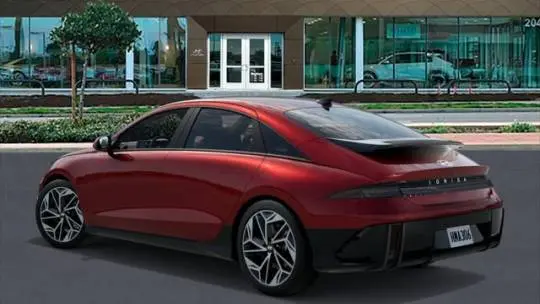 2025 Hyundai IONIQ 6 KMHM34AA7SA098685