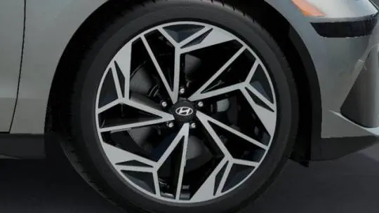 2025 Hyundai IONIQ 6 KMHM34AA0SA099287