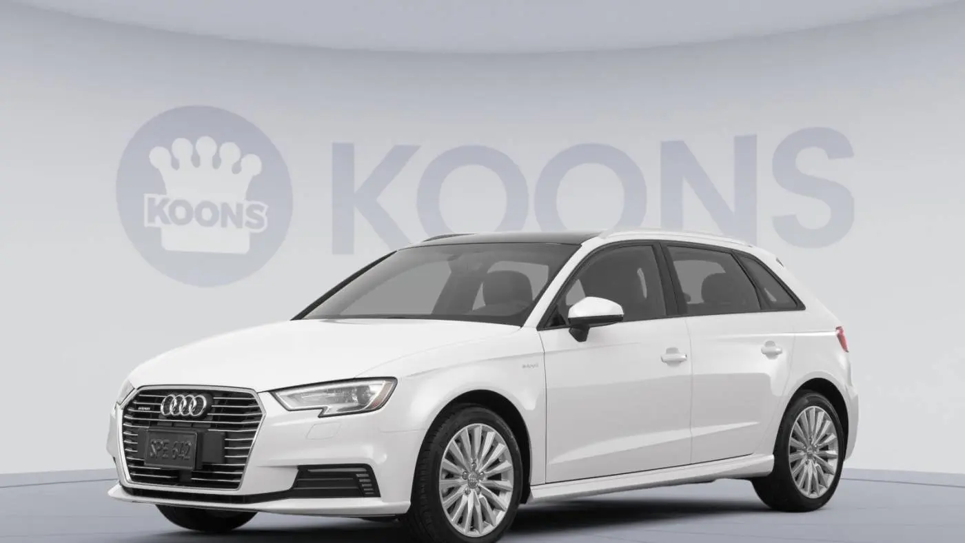 2017 Audi A3 Sportback e-tron WAUUPBFF6HA083635