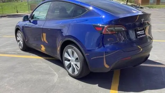 2023 Tesla Model Y 7SAYGDEE5PF787648