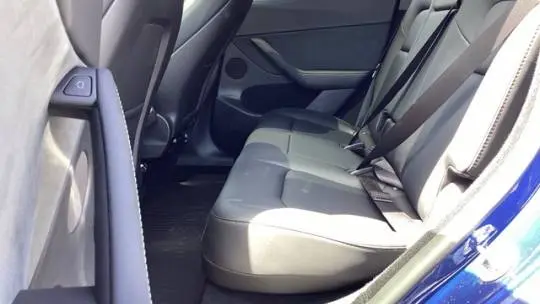 2023 Tesla Model Y 7SAYGDEE5PF787648