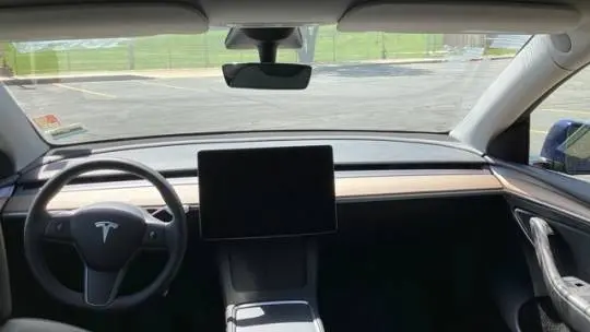 2023 Tesla Model Y 7SAYGDEE5PF787648