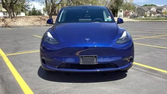 2023 Tesla Model Y 7SAYGDEE5PF787648