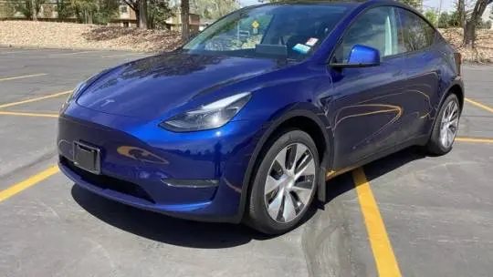 2023 Tesla Model Y 7SAYGDEE5PF787648