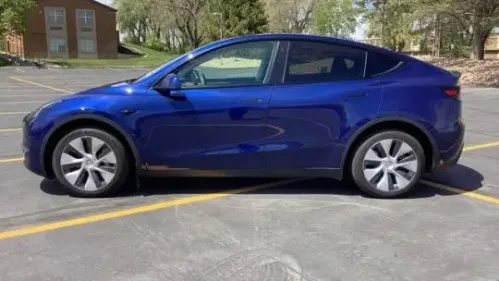 2023 Tesla Model Y 7SAYGDEE5PF787648