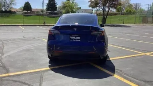 2023 Tesla Model Y 7SAYGDEE5PF787648