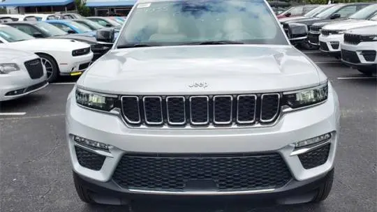 2024 Jeep Grand Cherokee 1C4RJYB65RC712620