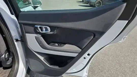 2022 Polestar 2 - Images - 14