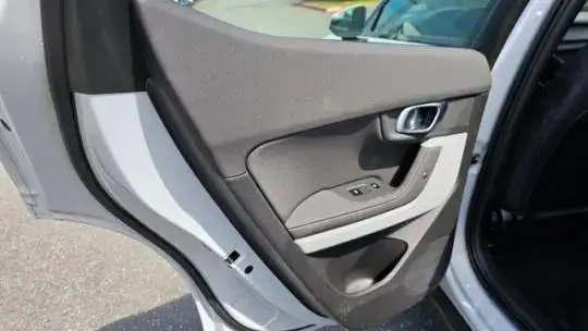 2022 Polestar 2 - Images - 19