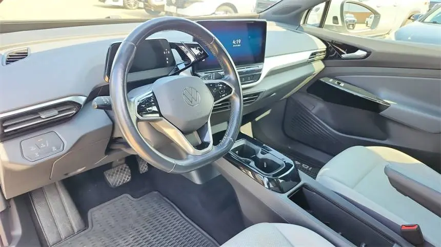 2021 Volkswagen ID.4 WVGTMPE20MP040835