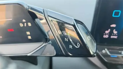 2021 Volkswagen ID.4 WVGTMPE20MP040835