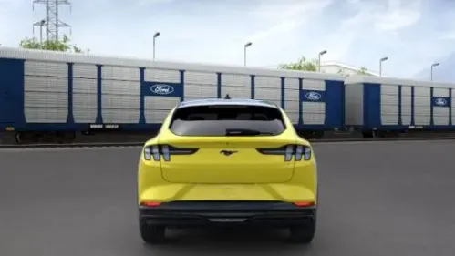 2025 Ford Mustang Mach E 3FMTK3R48SMA28087