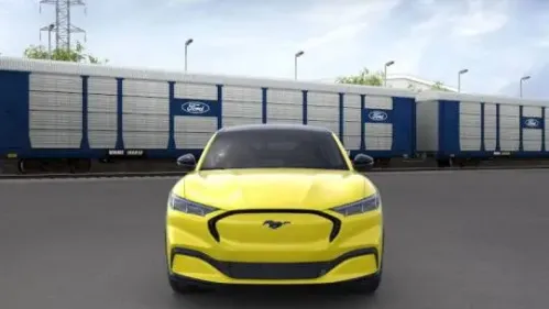 2025 Ford Mustang Mach E 3FMTK3R48SMA28087