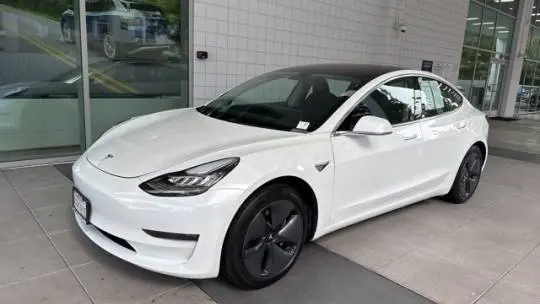 2018 Tesla Model 3 5YJ3E1EA9JF031904