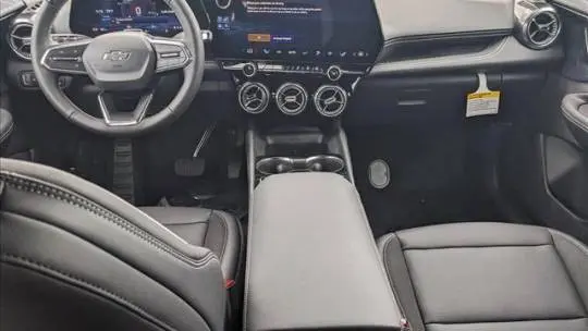 2025 Chevrolet Blazer EV 3GNKDARM2SS183039