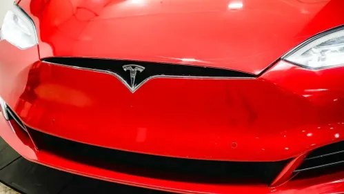 2018 Tesla Model S 5YJSA1E27JF290732