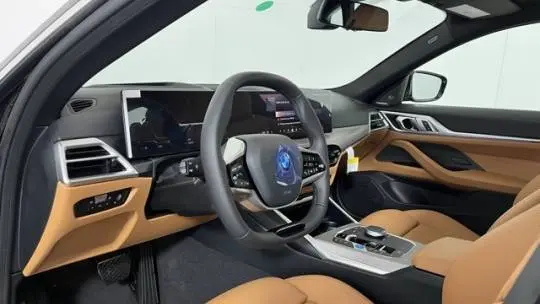 2025 BMW i4 WBY43HD01SFU98659