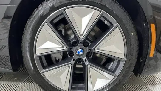 2025 BMW i4 WBY43HD01SFU98659