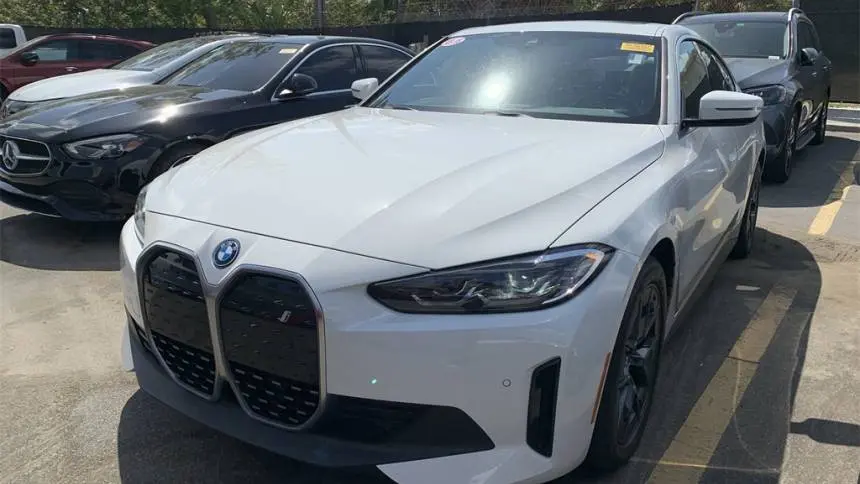 2023 BMW i4 WBY73AW00PFP19080