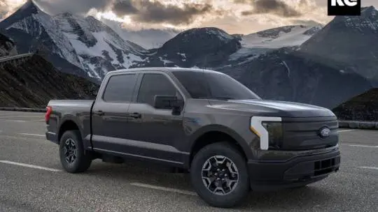2024 Ford F-150 Lightning 1FT6W1B70RWG33200