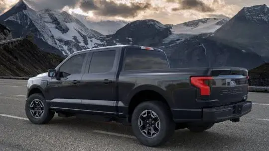 2024 Ford F-150 Lightning 1FT6W1B70RWG33200