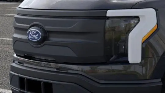 2024 Ford F-150 Lightning 1FT6W1B70RWG33200