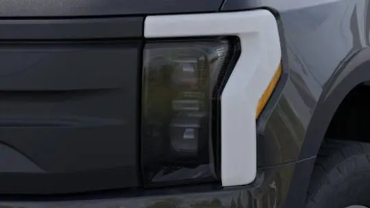 2024 Ford F-150 Lightning 1FT6W1B70RWG33200