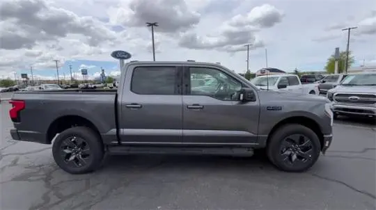 2025 Ford F-150 Lightning 1FTVW3L77SWG05647