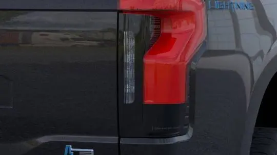 2024 Ford F-150 Lightning 1FT6W1B70RWG33200