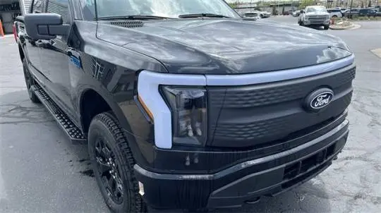 2025 Ford F-150 Lightning 1FTVW3LK3SWG10607