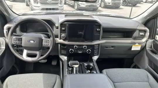 2025 Ford F-150 Lightning 1FTVW3LK3SWG10607