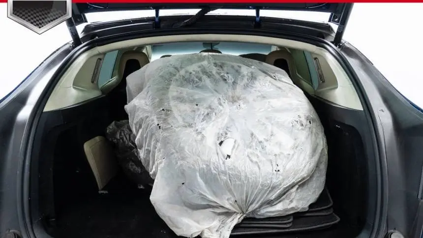 2016 Tesla Model X 5YJXCAE43GF000593